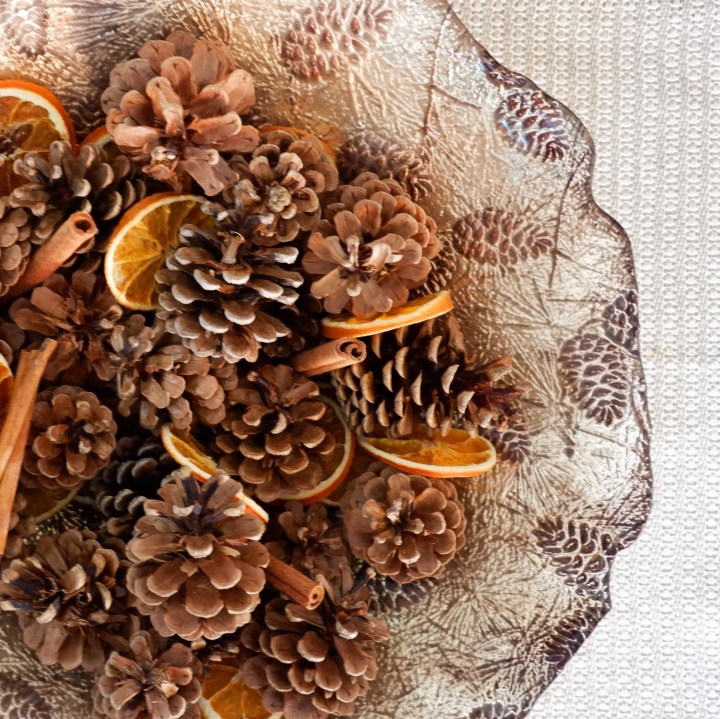 DIY Festive Fruit & Nut&nbsp;Potpourri